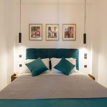 Corfu  Deluxe Town Hall Square Flat In Historical Center 2 מראה חיצוני תמונה